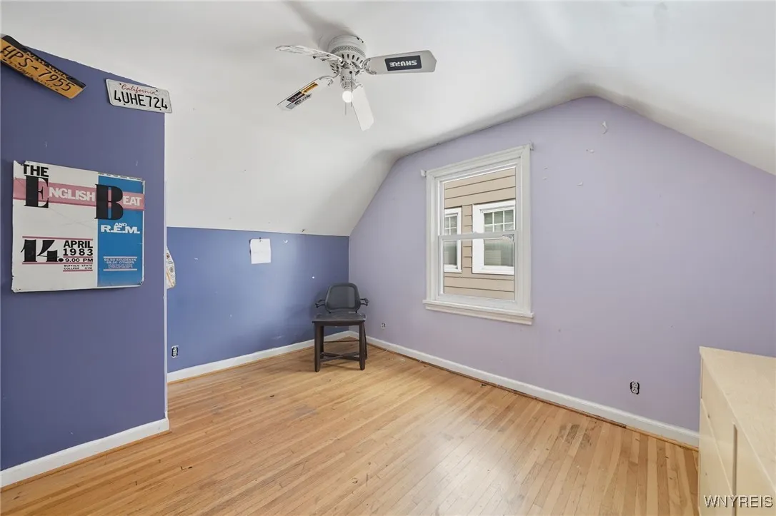 24 Irving, Tonawanda, New York 14223, Tonawanda, New York 14223, 3 Bedrooms Bedrooms, 7 Rooms Rooms,1 BathroomBathrooms,Residential,For Sale,24 Irving, Tonawanda, New York 14223,0,B1636774