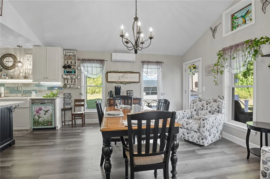 70 Stony Point Road, Ogden, New York 14624, Ogden, New York 14624, 3 Bedrooms Bedrooms, 7 Rooms Rooms,2 BathroomsBathrooms,Residential,Closed,70 Stony Point Road, Ogden, New York 14624,0,R1635872