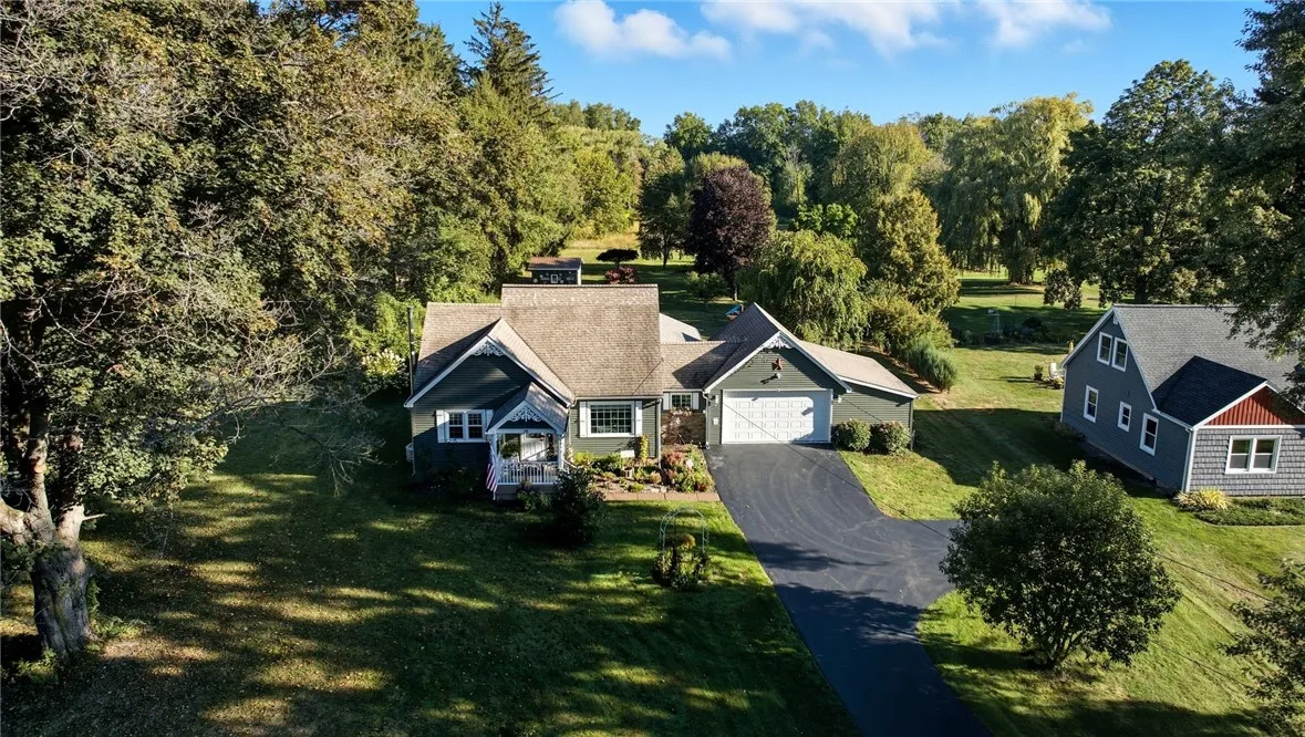 70 Stony Point Road, Ogden, New York 14624, Ogden, New York 14624, 3 Bedrooms Bedrooms, 7 Rooms Rooms,2 BathroomsBathrooms,Residential,Closed,70 Stony Point Road, Ogden, New York 14624,0,R1635872