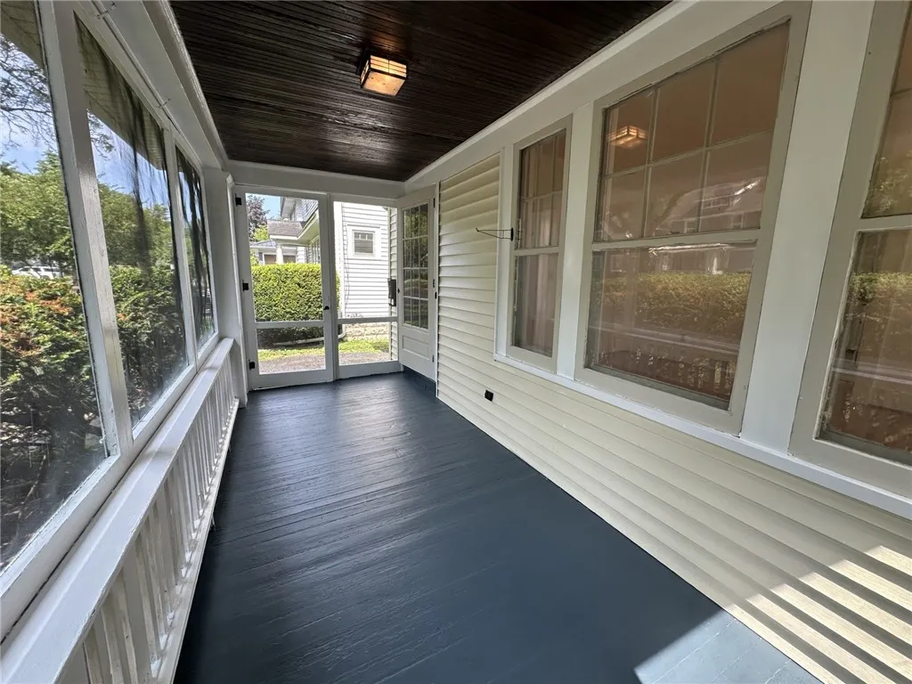 40 Belgard Street, Rochester, New York 14609, Rochester, New York 14609, 3 Bedrooms Bedrooms, 6 Rooms Rooms,1 BathroomBathrooms,Residential,For Sale,40 Belgard Street, Rochester, New York 14609,0,R1636088