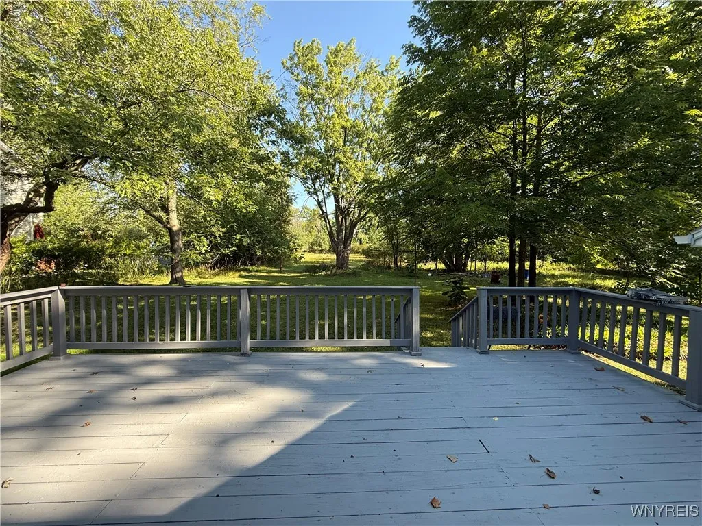 5244 Lake Avenue, Orchard Park, New York 14127, Orchard Park, New York 14127, 3 Bedrooms Bedrooms, 5 Rooms Rooms,2 BathroomsBathrooms,Residential,For Sale,5244 Lake Avenue, Orchard Park, New York 14127,0,B1636417