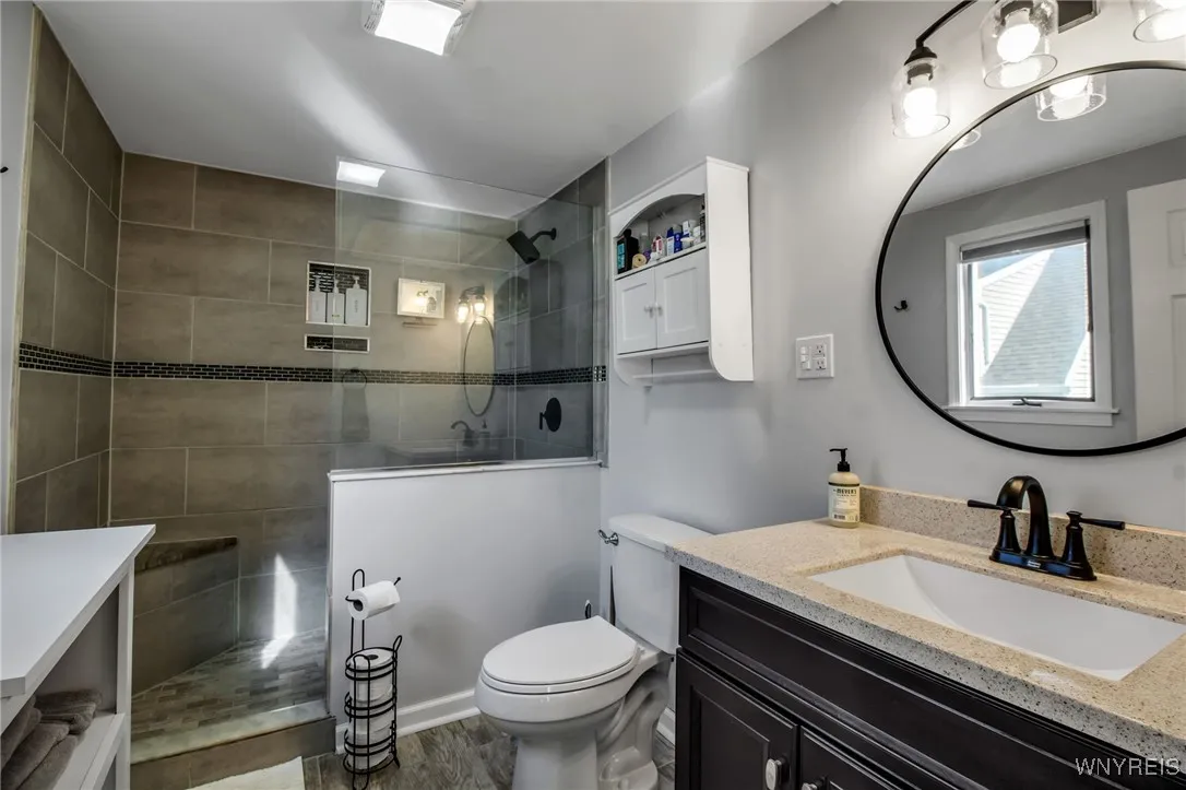 188 Linwood Avenue, North Tonawanda, New York 1412, North Tonawanda, New York 14120, 3 Bedrooms Bedrooms, 7 Rooms Rooms,2 BathroomsBathrooms,Residential,For Sale,188 Linwood Avenue, North Tonawanda, New York 1412,0,B1635316