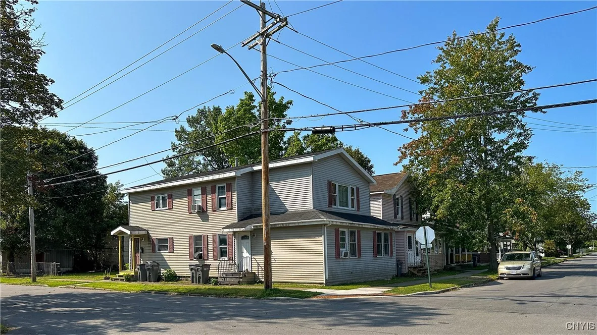 301 Ann Street, Rome, New York 13440, Rome, New York 13440, 5 Bedrooms Bedrooms, ,2 BathroomsBathrooms,Residential,For Sale,301 Ann Street, Rome, New York 13440,0,S1636425