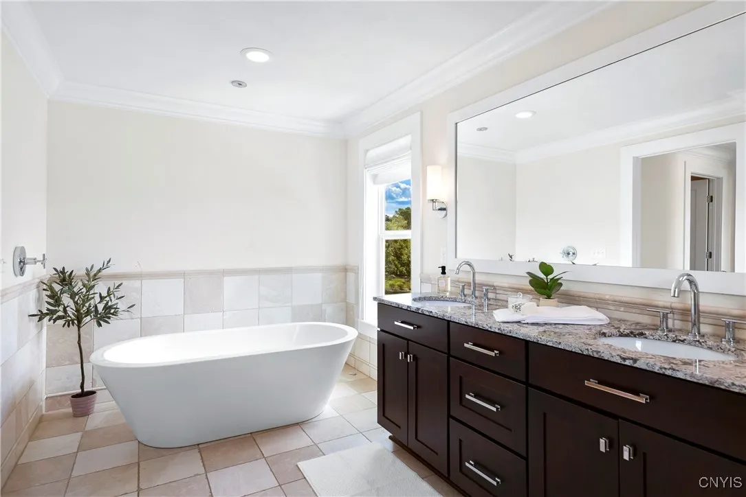 112 Orchard Road, Skaneateles, New York 13152, Skaneateles, New York 13152, 4 Bedrooms Bedrooms, 11 Rooms Rooms,3 BathroomsBathrooms,Residential,For Sale,112 Orchard Road, Skaneateles, New York 13152,0,S1635865