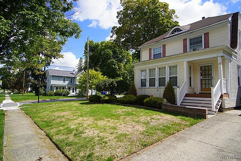 27 Bloomingdale Avenue, Newstead, New York 14001, Newstead, New York 14001, 4 Bedrooms Bedrooms, 11 Rooms Rooms,2 BathroomsBathrooms,Residential,For Sale,27 Bloomingdale Avenue, Newstead, New York 14001,0,B1636419