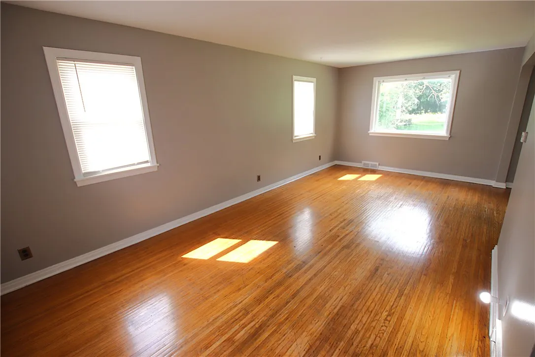 2283 South Union Street, Ogden, New York 14559, Ogden, New York 14559, 3 Bedrooms Bedrooms, 6 Rooms Rooms,1 BathroomBathrooms,Residential,For Sale,2283 South Union Street, Ogden, New York 14559,0,R1636606