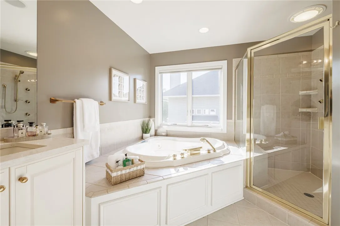 3 Brunson Way, Perinton, New York 14526, Perinton, New York 14526, 4 Bedrooms Bedrooms, 10 Rooms Rooms,2 BathroomsBathrooms,Residential,For Sale,3 Brunson Way, Perinton, New York 14526,0,R1630521