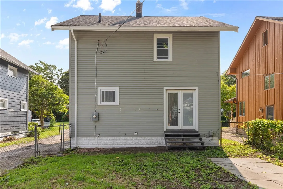 55 Cliffmor Street, Rochester, New York 14609, Rochester, New York 14609, 3 Bedrooms Bedrooms, 6 Rooms Rooms,1 BathroomBathrooms,Residential,For Sale,55 Cliffmor Street, Rochester, New York 14609,0,R1636392