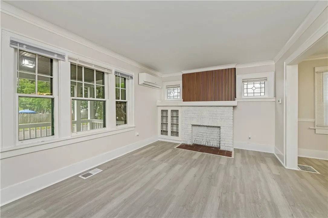 667 Clay Avenue, Rochester, New York 14613, Rochester, New York 14613, 3 Bedrooms Bedrooms, 7 Rooms Rooms,1 BathroomBathrooms,Residential,Closed,667 Clay Avenue, Rochester, New York 14613,0,R1635590