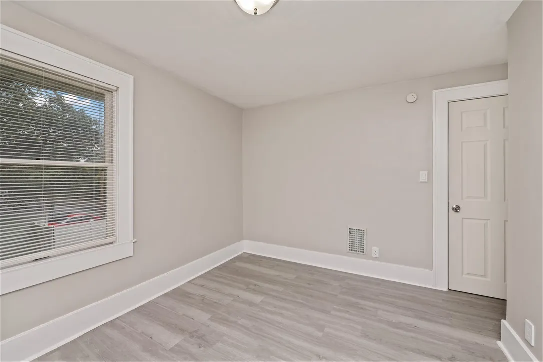 667 Clay Avenue, Rochester, New York 14613, Rochester, New York 14613, 3 Bedrooms Bedrooms, 7 Rooms Rooms,1 BathroomBathrooms,Residential,Closed,667 Clay Avenue, Rochester, New York 14613,0,R1635590