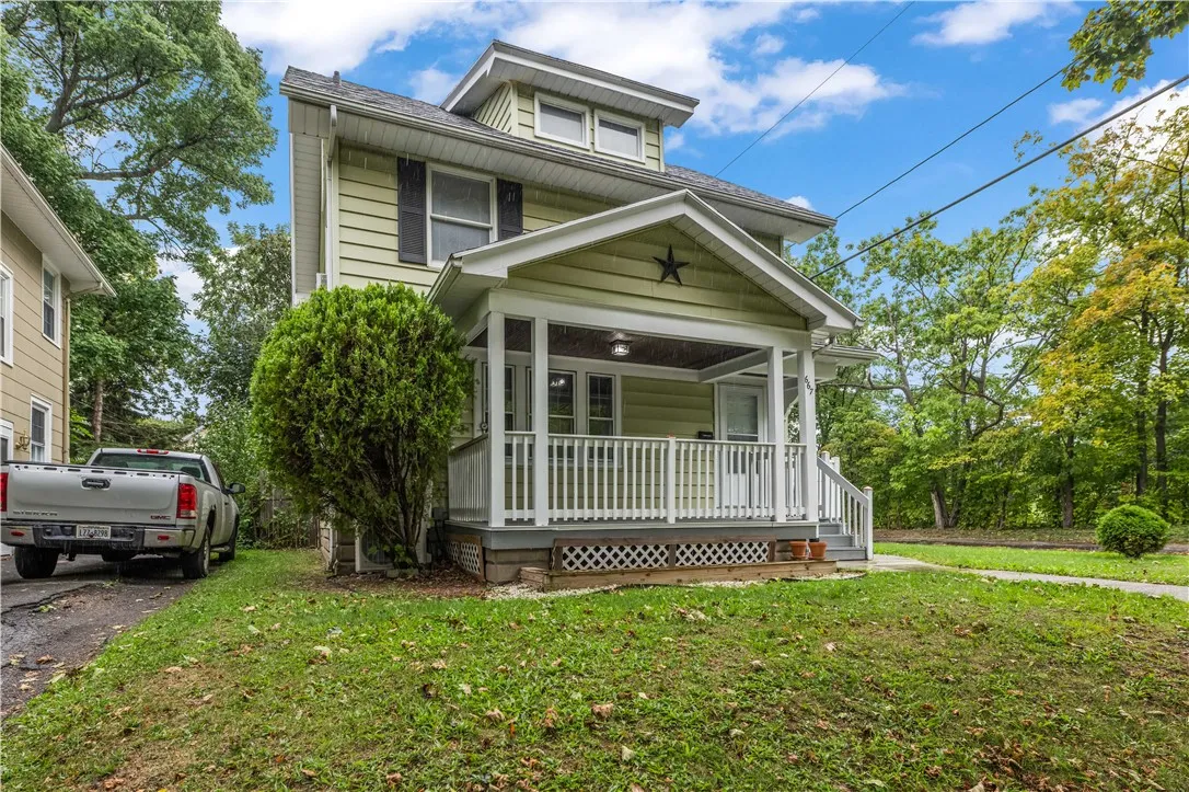 667 Clay Avenue, Rochester, New York 14613, Rochester, New York 14613, 3 Bedrooms Bedrooms, 7 Rooms Rooms,1 BathroomBathrooms,Residential,Closed,667 Clay Avenue, Rochester, New York 14613,0,R1635590