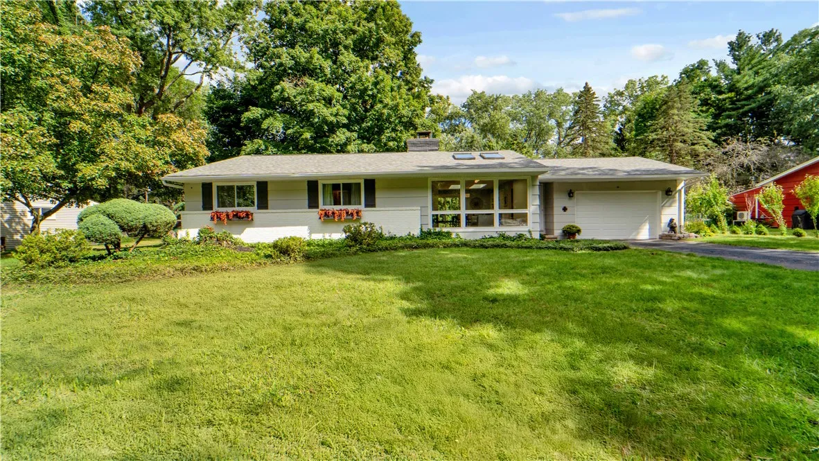 478 Marsh Road, Pittsford, New York 14534, Pittsford, New York 14534, 3 Bedrooms Bedrooms, 6 Rooms Rooms,2 BathroomsBathrooms,Residential,Closed,478 Marsh Road, Pittsford, New York 14534,0,R1633507