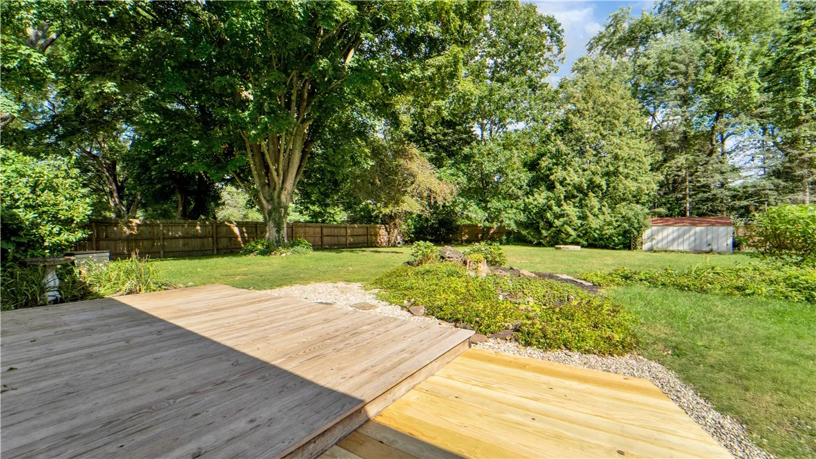 478 Marsh Road, Pittsford, New York 14534, Pittsford, New York 14534, 3 Bedrooms Bedrooms, 6 Rooms Rooms,2 BathroomsBathrooms,Residential,Closed,478 Marsh Road, Pittsford, New York 14534,0,R1633507