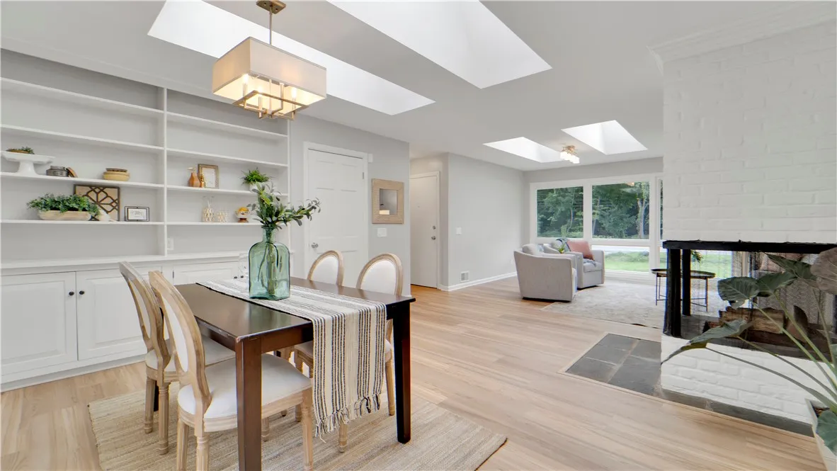 478 Marsh Road, Pittsford, New York 14534, Pittsford, New York 14534, 3 Bedrooms Bedrooms, 6 Rooms Rooms,2 BathroomsBathrooms,Residential,Closed,478 Marsh Road, Pittsford, New York 14534,0,R1633507