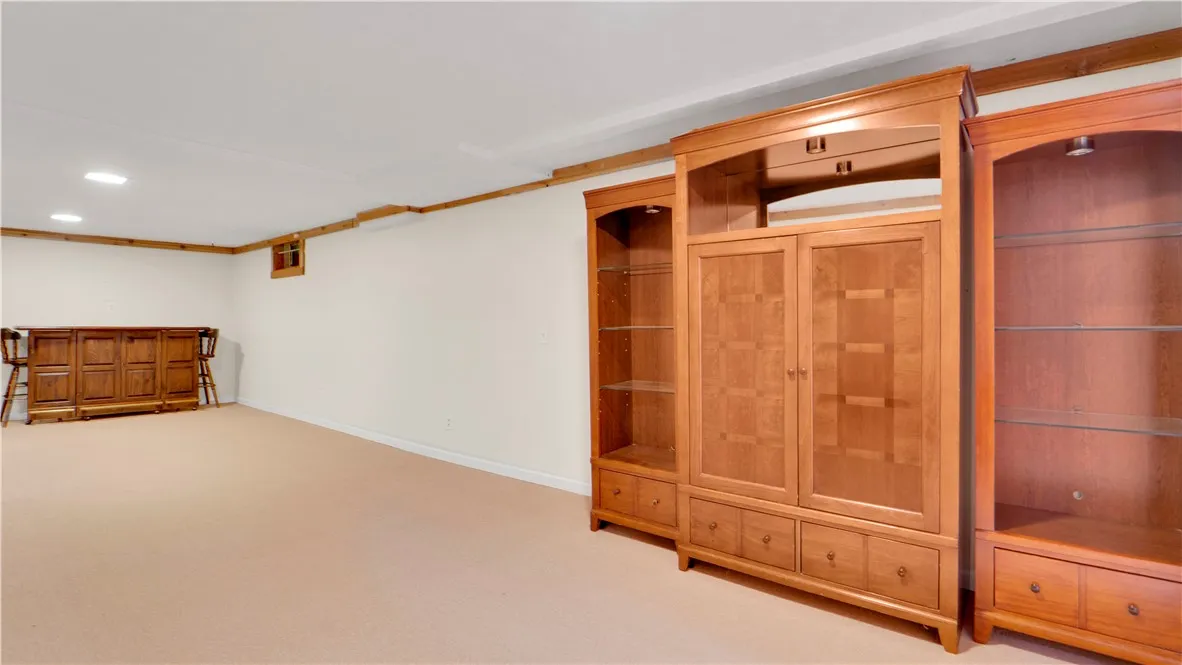 478 Marsh Road, Pittsford, New York 14534, Pittsford, New York 14534, 3 Bedrooms Bedrooms, 6 Rooms Rooms,2 BathroomsBathrooms,Residential,Closed,478 Marsh Road, Pittsford, New York 14534,0,R1633507