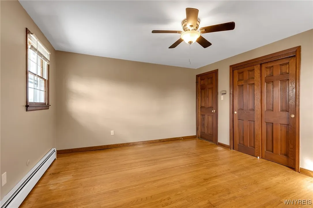 9411 Niemel Drive, Niagara Falls, New York 14304, Niagara Falls, New York 14304, 3 Bedrooms Bedrooms, 7 Rooms Rooms,1 BathroomBathrooms,Residential,For Sale,9411 Niemel Drive, Niagara Falls, New York 14304,0,B1636060