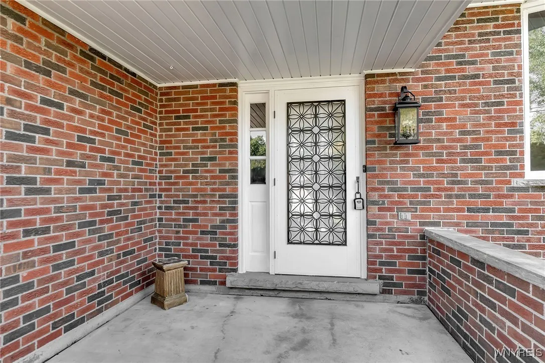 9411 Niemel Drive, Niagara Falls, New York 14304, Niagara Falls, New York 14304, 3 Bedrooms Bedrooms, 7 Rooms Rooms,1 BathroomBathrooms,Residential,For Sale,9411 Niemel Drive, Niagara Falls, New York 14304,0,B1636060