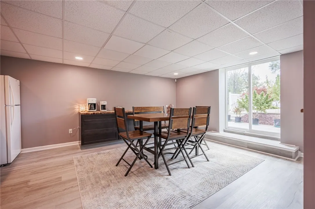 471 Peck Road, Parma, New York 14559, Parma, New York 14559, 5 Bedrooms Bedrooms, 10 Rooms Rooms,3 BathroomsBathrooms,Residential,Closed,471 Peck Road, Parma, New York 14559,0,R1636708