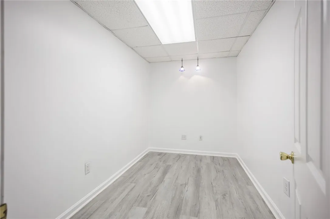 471 Peck Road, Parma, New York 14559, Parma, New York 14559, 5 Bedrooms Bedrooms, 10 Rooms Rooms,3 BathroomsBathrooms,Residential,Closed,471 Peck Road, Parma, New York 14559,0,R1636708