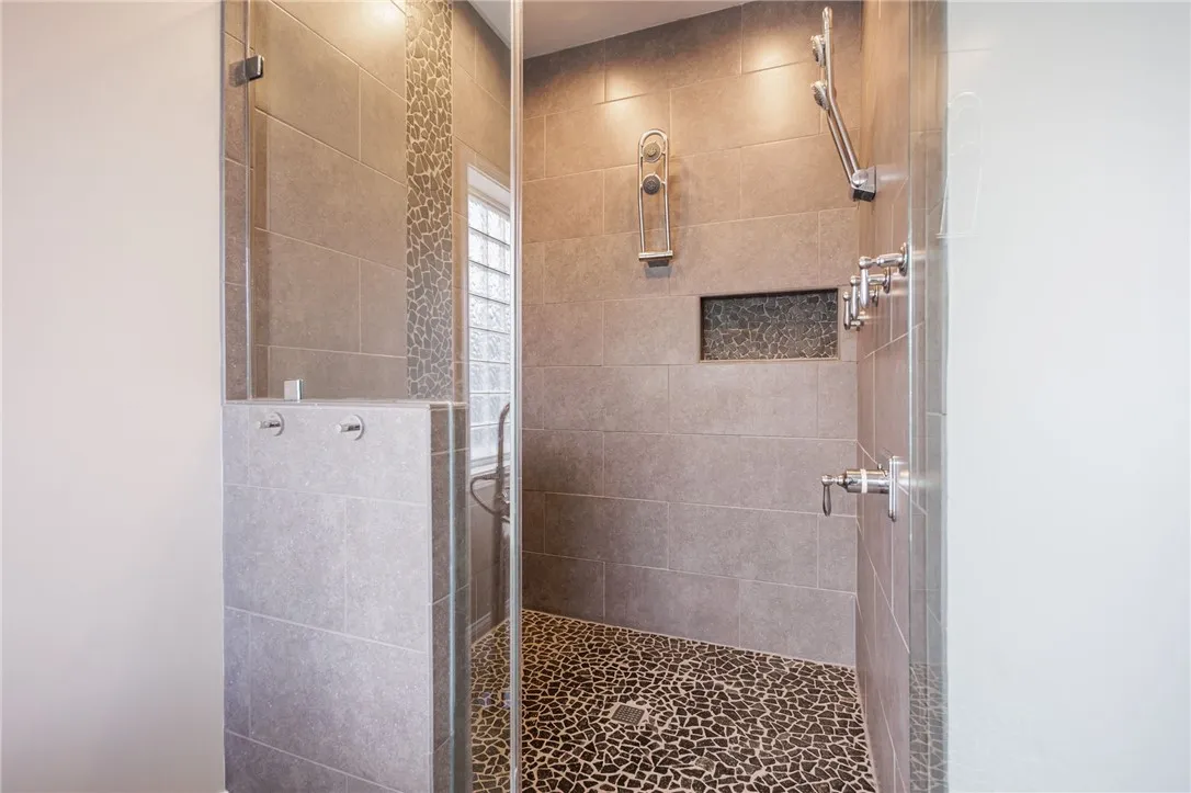 471 Peck Road, Parma, New York 14559, Parma, New York 14559, 5 Bedrooms Bedrooms, 10 Rooms Rooms,3 BathroomsBathrooms,Residential,Closed,471 Peck Road, Parma, New York 14559,0,R1636708