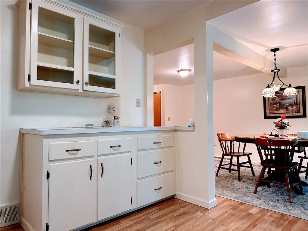 271 Chestnut Ridge Rd, Chili, New York 14624, Chili, New York 14624, 4 Bedrooms Bedrooms, 7 Rooms Rooms,1 BathroomBathrooms,Residential,Closed,271 Chestnut Ridge Rd, Chili, New York 14624,0,R1636778