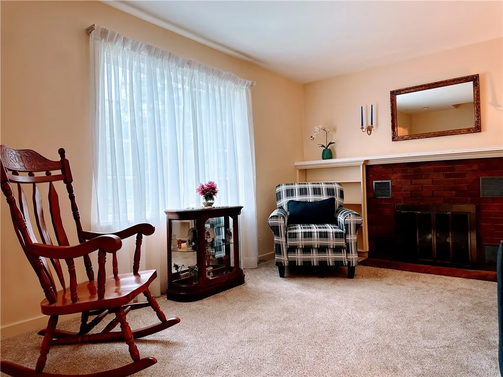 271 Chestnut Ridge Rd, Chili, New York 14624, Chili, New York 14624, 4 Bedrooms Bedrooms, 7 Rooms Rooms,1 BathroomBathrooms,Residential,Closed,271 Chestnut Ridge Rd, Chili, New York 14624,0,R1636778