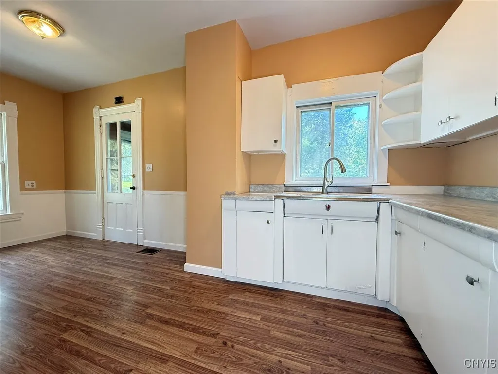 4790 West Seneca Turnpike, Onondaga, New York 1321, Onondaga, New York 13215, 3 Bedrooms Bedrooms, 7 Rooms Rooms,1 BathroomBathrooms,Residential,Closed,4790 West Seneca Turnpike, Onondaga, New York 1321,0,S1636706