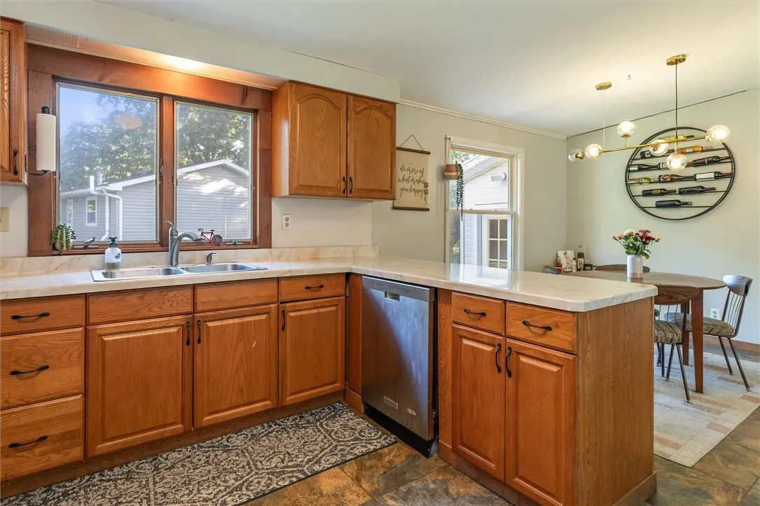 3081 Pamela Way, Caledonia, New York 14423, Caledonia, New York 14423, 3 Bedrooms Bedrooms, 6 Rooms Rooms,1 BathroomBathrooms,Residential,Closed,3081 Pamela Way, Caledonia, New York 14423,0,R1636728