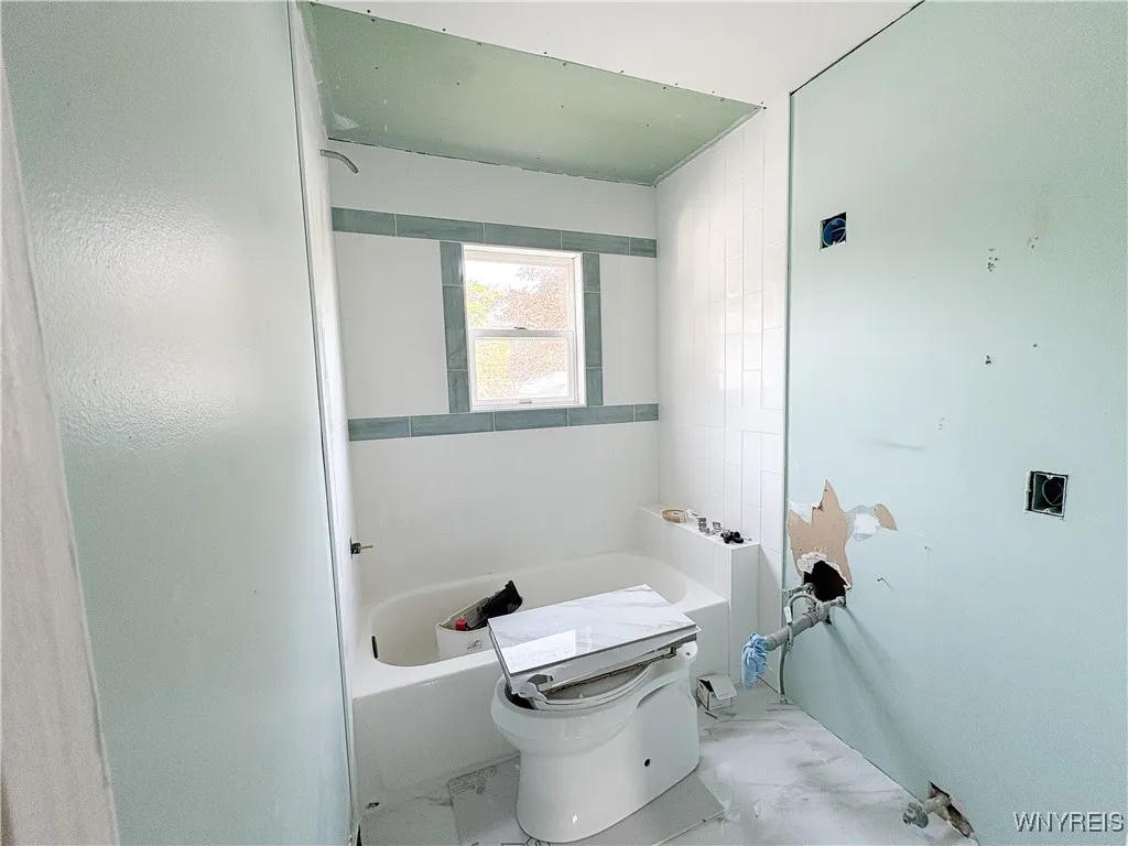 12961 Main Street, Alden, New York 14004, Alden, New York 14004, 3 Bedrooms Bedrooms, 6 Rooms Rooms,1 BathroomBathrooms,Residential,Closed,12961 Main Street, Alden, New York 14004,0,B1636797