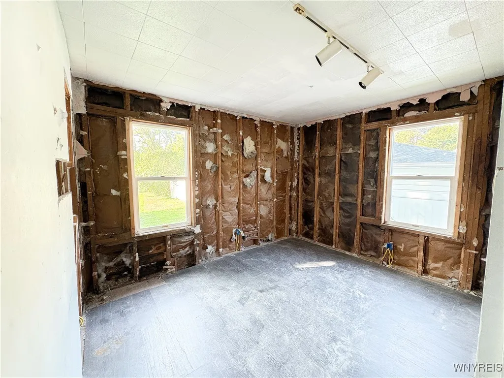 12961 Main Street, Alden, New York 14004, Alden, New York 14004, 3 Bedrooms Bedrooms, 6 Rooms Rooms,1 BathroomBathrooms,Residential,Closed,12961 Main Street, Alden, New York 14004,0,B1636797