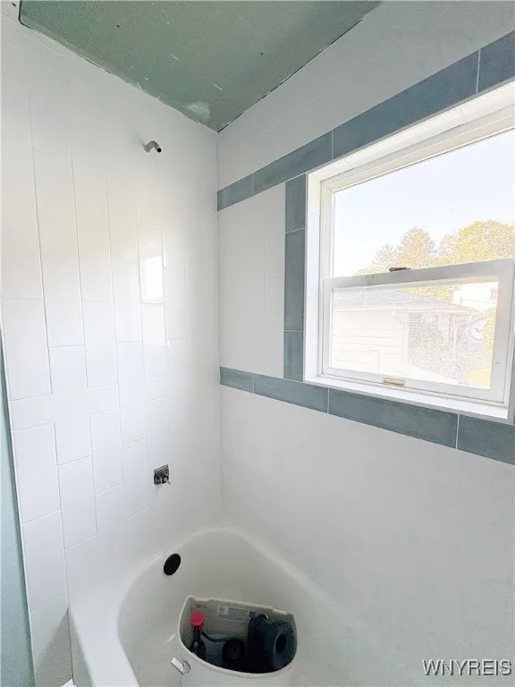 12961 Main Street, Alden, New York 14004, Alden, New York 14004, 3 Bedrooms Bedrooms, 6 Rooms Rooms,1 BathroomBathrooms,Residential,Closed,12961 Main Street, Alden, New York 14004,0,B1636797