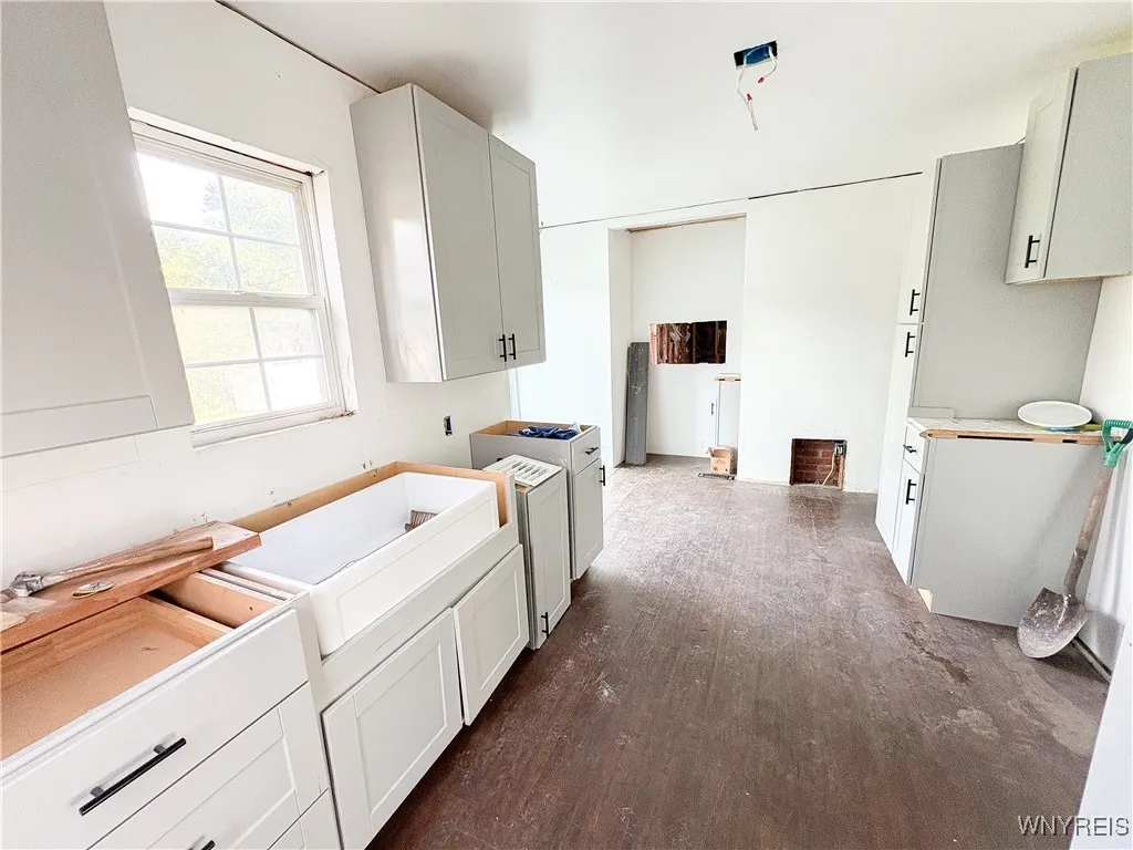 12961 Main Street, Alden, New York 14004, Alden, New York 14004, 3 Bedrooms Bedrooms, 6 Rooms Rooms,1 BathroomBathrooms,Residential,Closed,12961 Main Street, Alden, New York 14004,0,B1636797