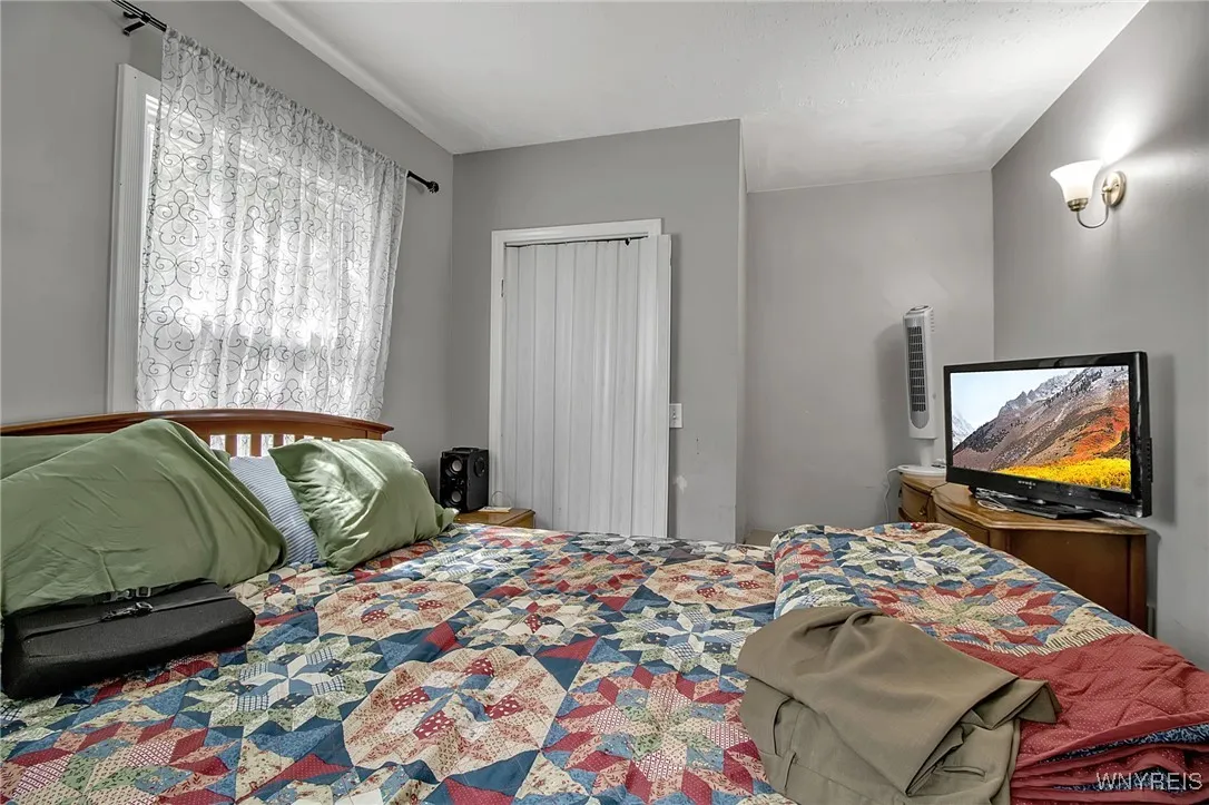 lower bed 3