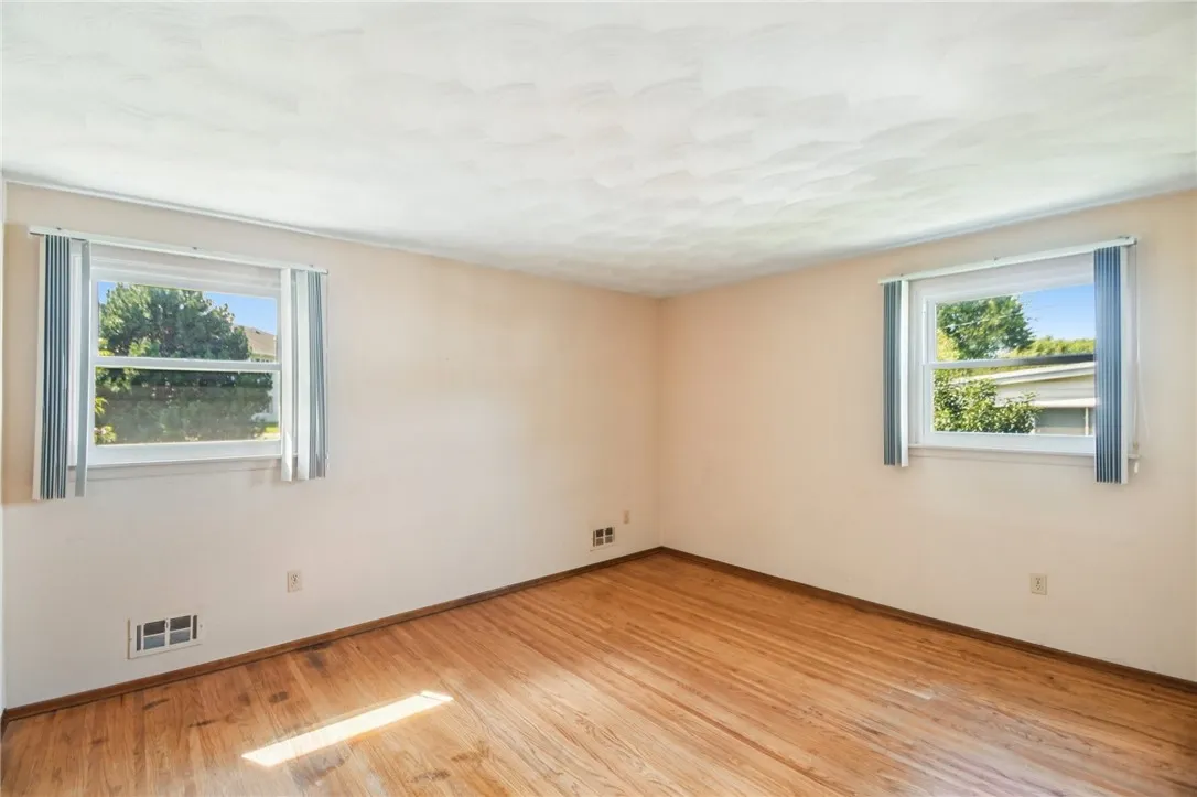 83 Dohrcrest Drive, Greece, New York 14612, Greece, New York 14612, 3 Bedrooms Bedrooms, 7 Rooms Rooms,2 BathroomsBathrooms,Residential,Closed,83 Dohrcrest Drive, Greece, New York 14612,0,R1636494