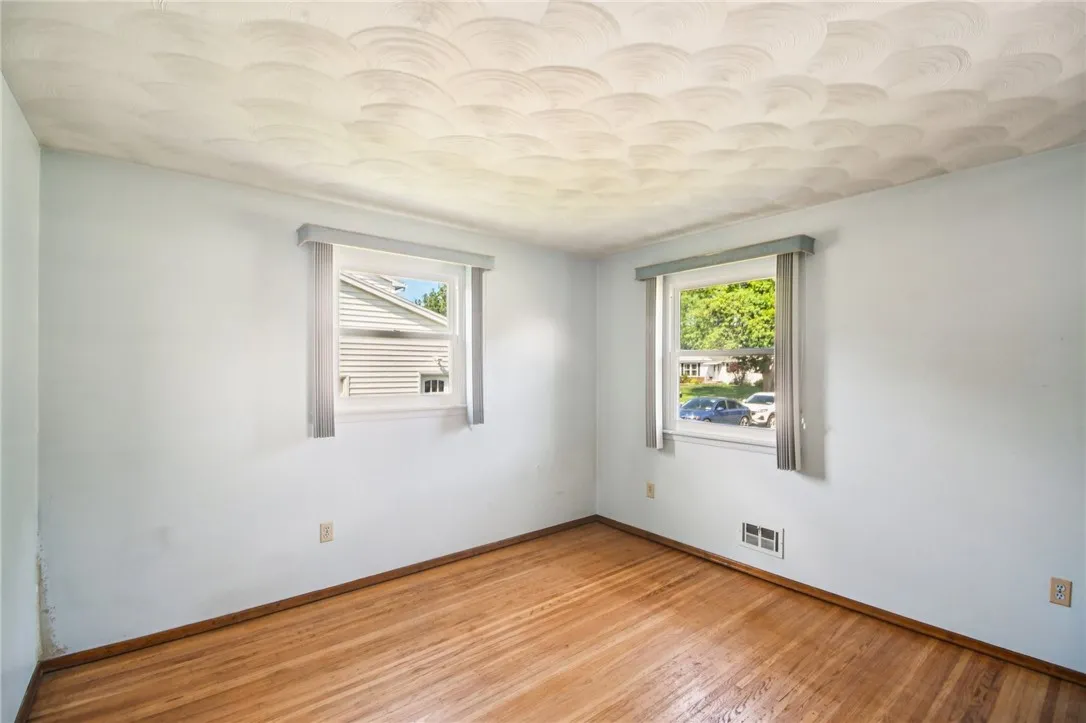 83 Dohrcrest Drive, Greece, New York 14612, Greece, New York 14612, 3 Bedrooms Bedrooms, 7 Rooms Rooms,2 BathroomsBathrooms,Residential,Closed,83 Dohrcrest Drive, Greece, New York 14612,0,R1636494