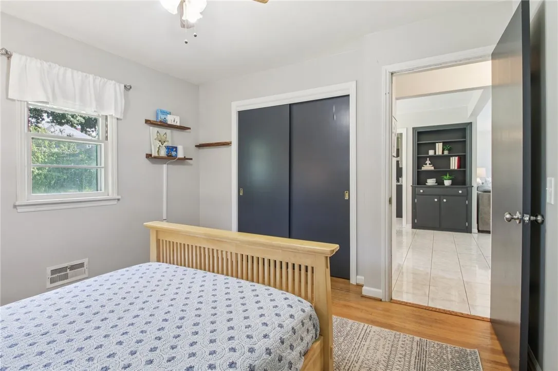 33 Wedgewood Drive, Gates, New York 14624, Gates, New York 14624, 2 Bedrooms Bedrooms, 6 Rooms Rooms,2 BathroomsBathrooms,Residential,Closed,33 Wedgewood Drive, Gates, New York 14624,0,R1636297