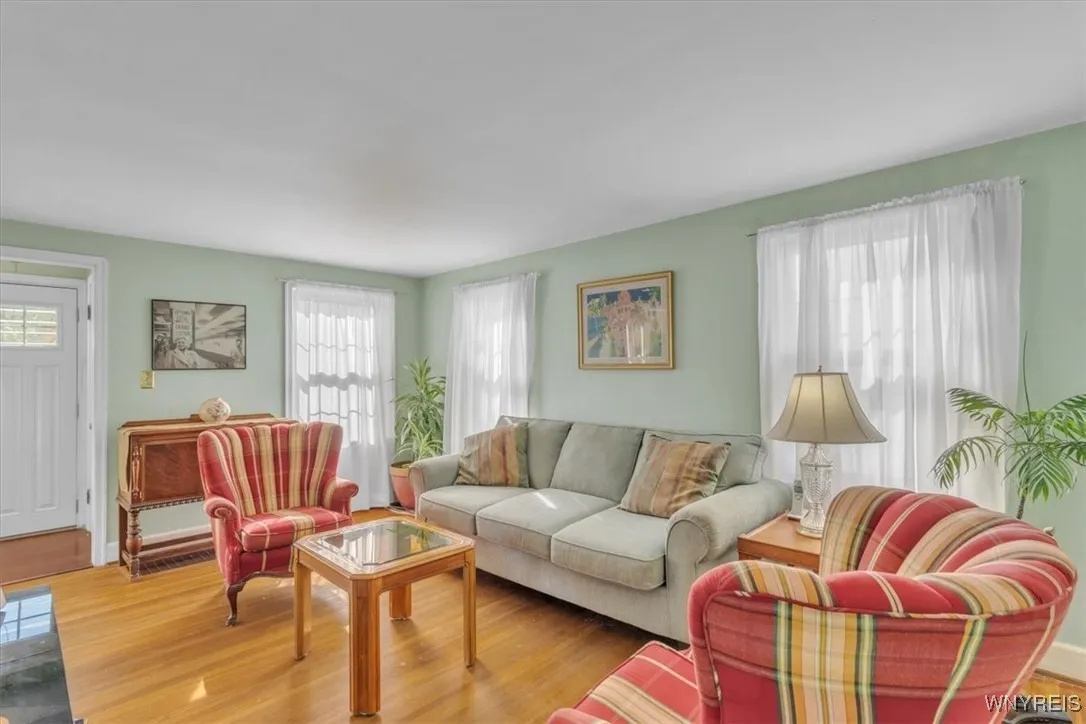 96 Fairbanks Avenue, Tonawanda, New York 14223, Tonawanda, New York 14223, 3 Bedrooms Bedrooms, 6 Rooms Rooms,2 BathroomsBathrooms,Residential,Closed,96 Fairbanks Avenue, Tonawanda, New York 14223,0,B1636695