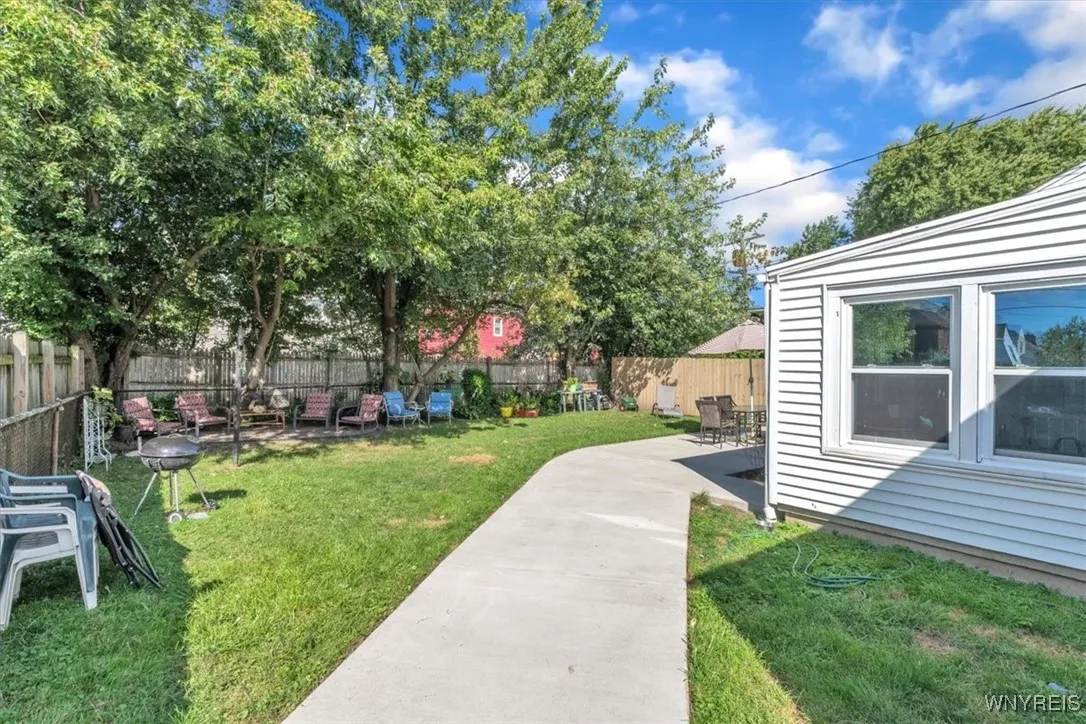 96 Fairbanks Avenue, Tonawanda, New York 14223, Tonawanda, New York 14223, 3 Bedrooms Bedrooms, 6 Rooms Rooms,2 BathroomsBathrooms,Residential,Closed,96 Fairbanks Avenue, Tonawanda, New York 14223,0,B1636695