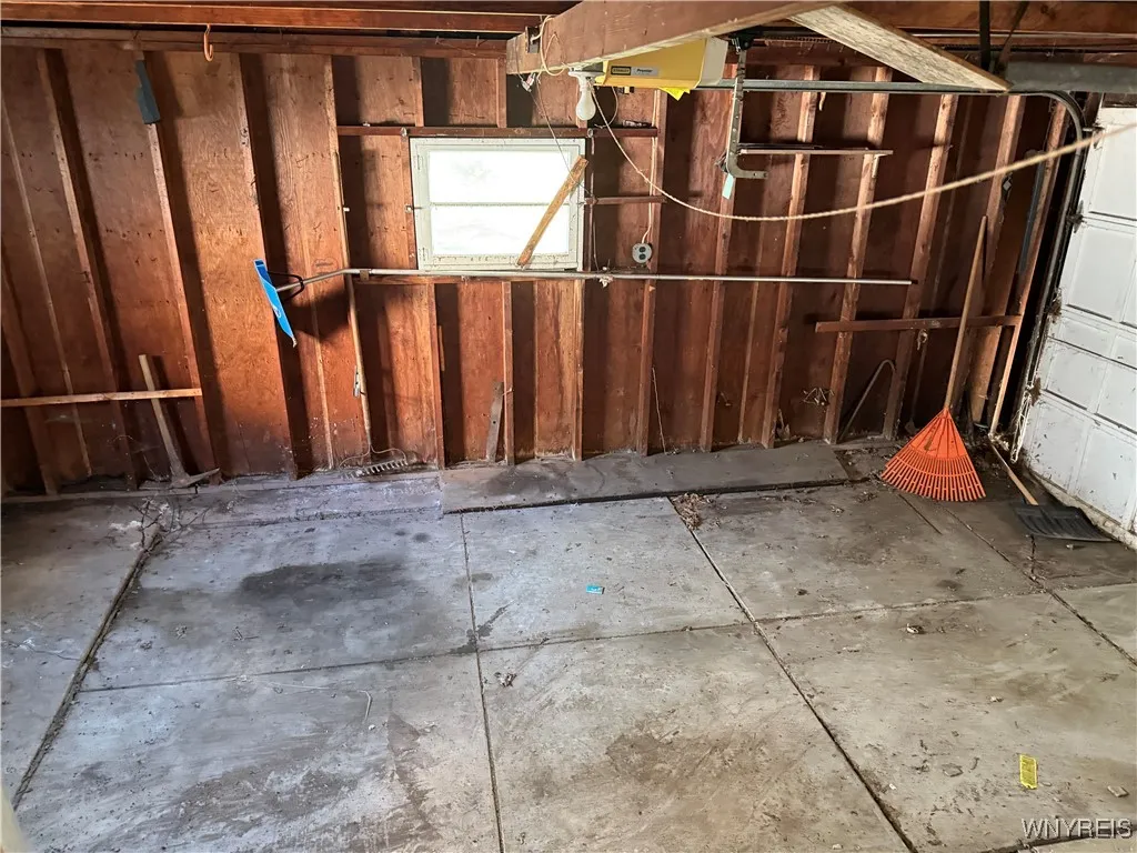 47 Brookville Drive, Tonawanda, New York 14150, Tonawanda, New York 14150, 3 Bedrooms Bedrooms, 7 Rooms Rooms,1 BathroomBathrooms,Residential,Closed,47 Brookville Drive, Tonawanda, New York 14150,0,B1636887