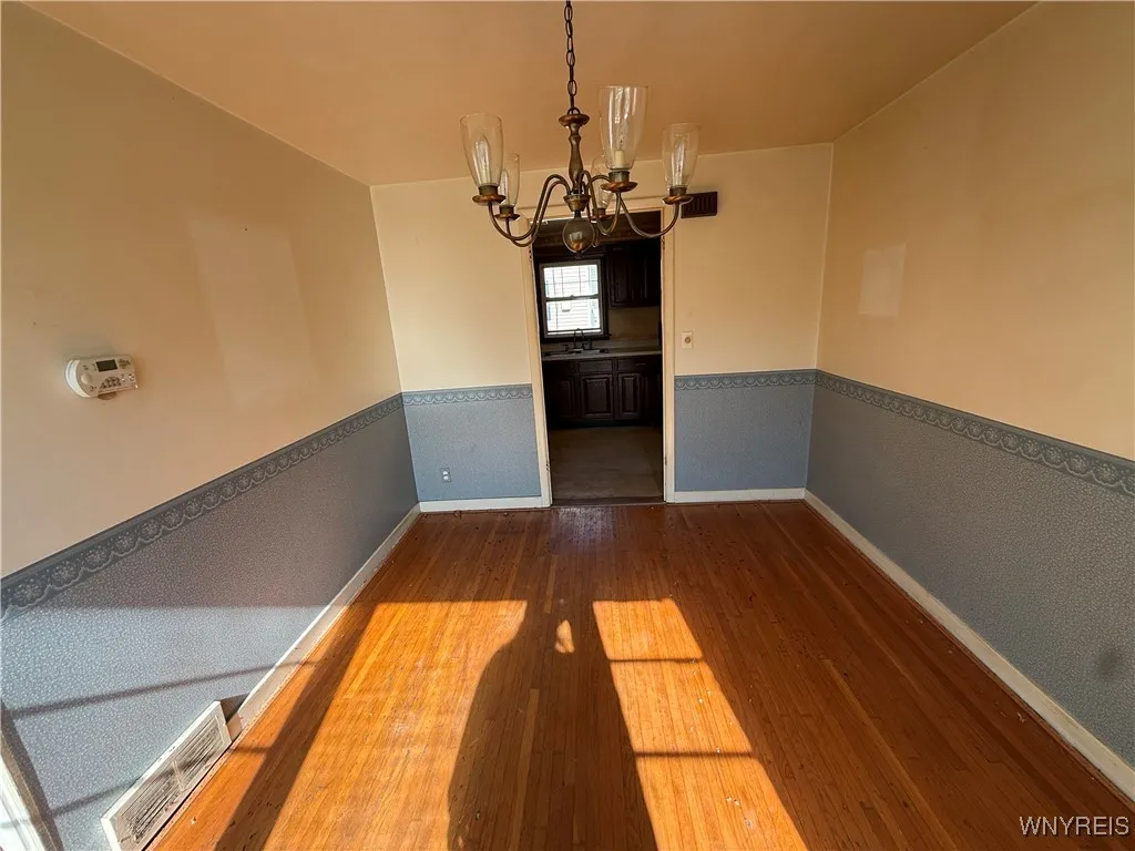 47 Brookville Drive, Tonawanda, New York 14150, Tonawanda, New York 14150, 3 Bedrooms Bedrooms, 7 Rooms Rooms,1 BathroomBathrooms,Residential,Closed,47 Brookville Drive, Tonawanda, New York 14150,0,B1636887