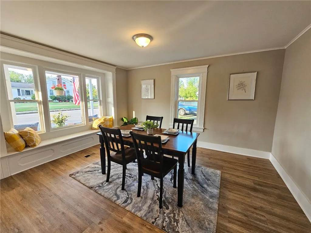 5011 Ridge Rd, Williamson, New York 14589, Williamson, New York 14589, 4 Bedrooms Bedrooms, 8 Rooms Rooms,2 BathroomsBathrooms,Residential,Closed,5011 Ridge Rd, Williamson, New York 14589,0,R1636501