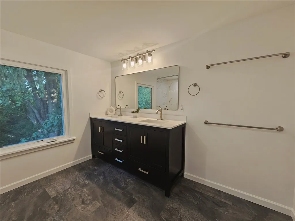 5011 Ridge Rd, Williamson, New York 14589, Williamson, New York 14589, 4 Bedrooms Bedrooms, 8 Rooms Rooms,2 BathroomsBathrooms,Residential,Closed,5011 Ridge Rd, Williamson, New York 14589,0,R1636501