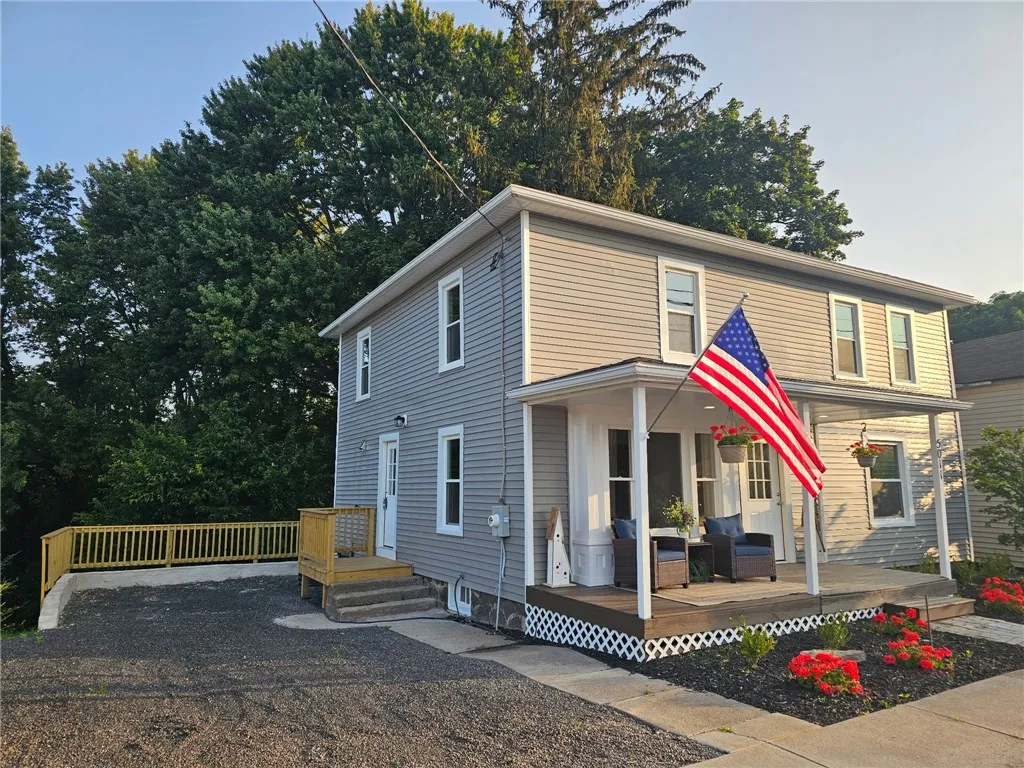 5011 Ridge Rd, Williamson, New York 14589, Williamson, New York 14589, 4 Bedrooms Bedrooms, 8 Rooms Rooms,2 BathroomsBathrooms,Residential,Closed,5011 Ridge Rd, Williamson, New York 14589,0,R1636501