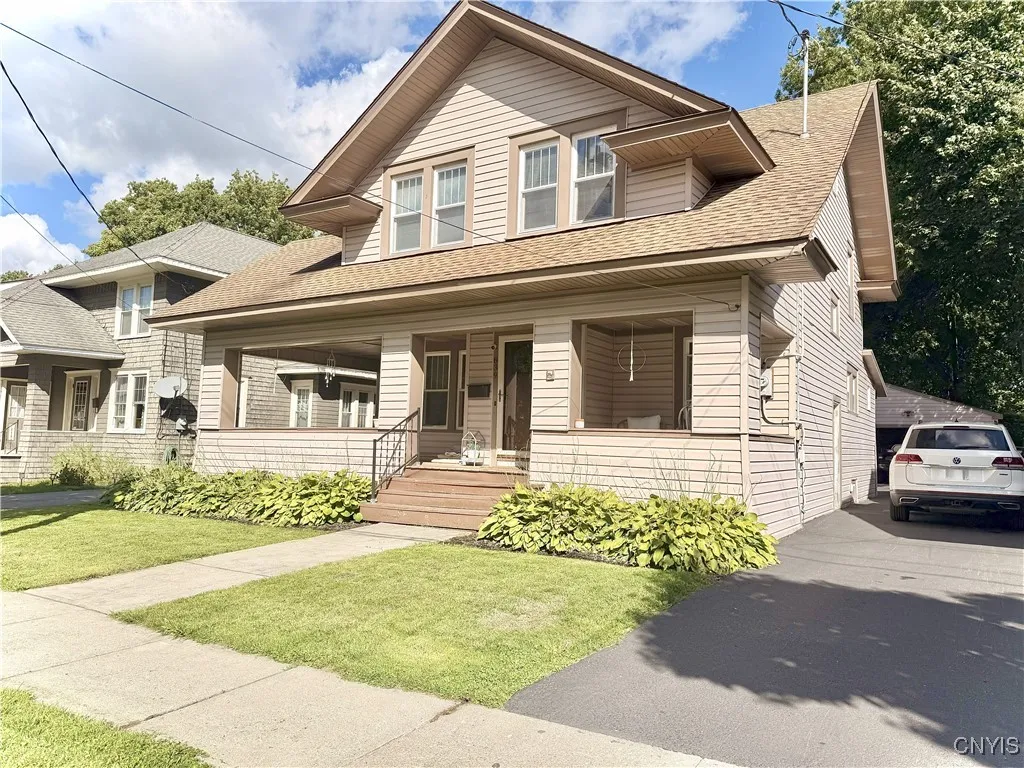 839 Myrtle Avenue, Watertown City, New York 13601, Watertown City, New York 13601, 4 Bedrooms Bedrooms, 10 Rooms Rooms,2 BathroomsBathrooms,Residential,Closed,839 Myrtle Avenue, Watertown City, New York 13601,0,S1636748