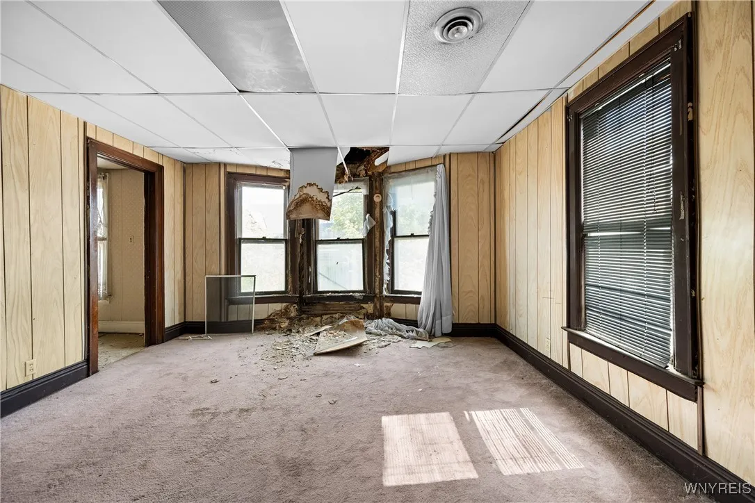 234 Grant Street, Buffalo, New York 14213, Buffalo, New York 14213, 10 Rooms Rooms,Commercial Sale,For Sale,234 Grant Street, Buffalo, New York 14213,0,B1636196