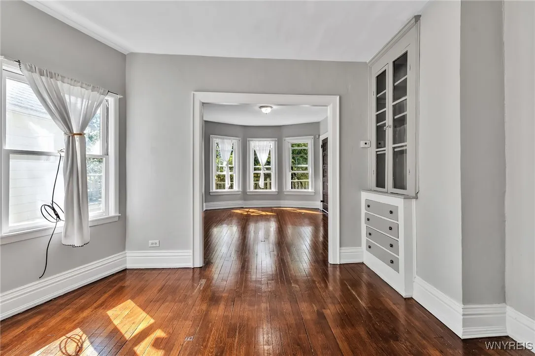 823 Ashland Avenue, Buffalo, New York 14222, Buffalo, New York 14222, 6 Bedrooms Bedrooms, ,2 BathroomsBathrooms,Residential,For Sale,823 Ashland Avenue, Buffalo, New York 14222,0,B1636624
