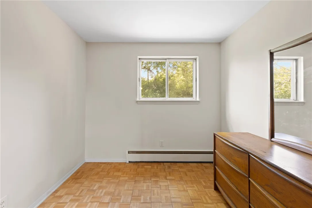 29 Bermuda Circle, Henrietta, New York 14623, Henrietta, New York 14623, 3 Bedrooms Bedrooms, 7 Rooms Rooms,1 BathroomBathrooms,Residential,Closed,29 Bermuda Circle, Henrietta, New York 14623,0,R1628922