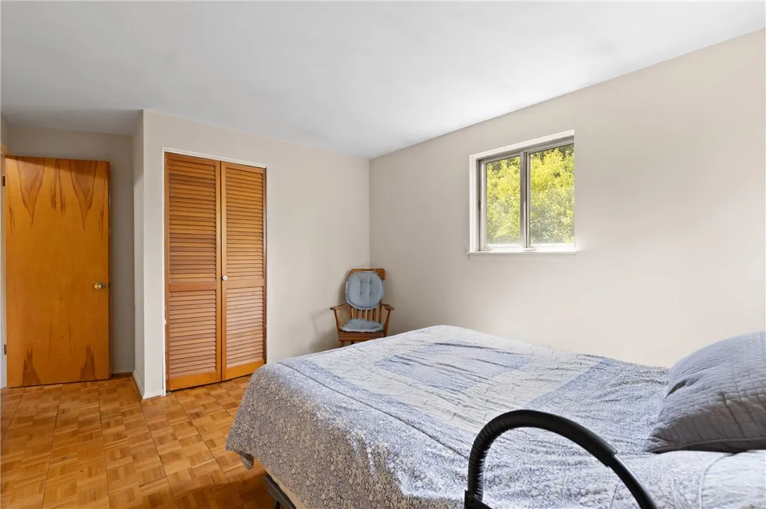 29 Bermuda Circle, Henrietta, New York 14623, Henrietta, New York 14623, 3 Bedrooms Bedrooms, 7 Rooms Rooms,1 BathroomBathrooms,Residential,Closed,29 Bermuda Circle, Henrietta, New York 14623,0,R1628922