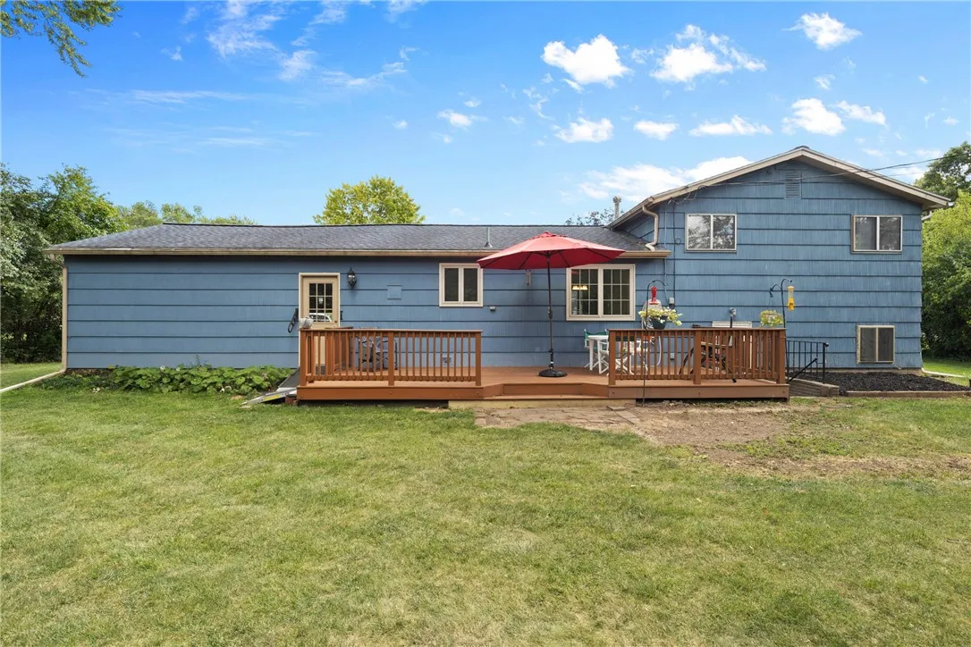 29 Bermuda Circle, Henrietta, New York 14623, Henrietta, New York 14623, 3 Bedrooms Bedrooms, 7 Rooms Rooms,1 BathroomBathrooms,Residential,Closed,29 Bermuda Circle, Henrietta, New York 14623,0,R1628922
