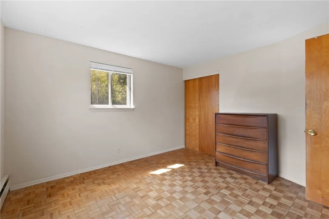 29 Bermuda Circle, Henrietta, New York 14623, Henrietta, New York 14623, 3 Bedrooms Bedrooms, 7 Rooms Rooms,1 BathroomBathrooms,Residential,Closed,29 Bermuda Circle, Henrietta, New York 14623,0,R1628922